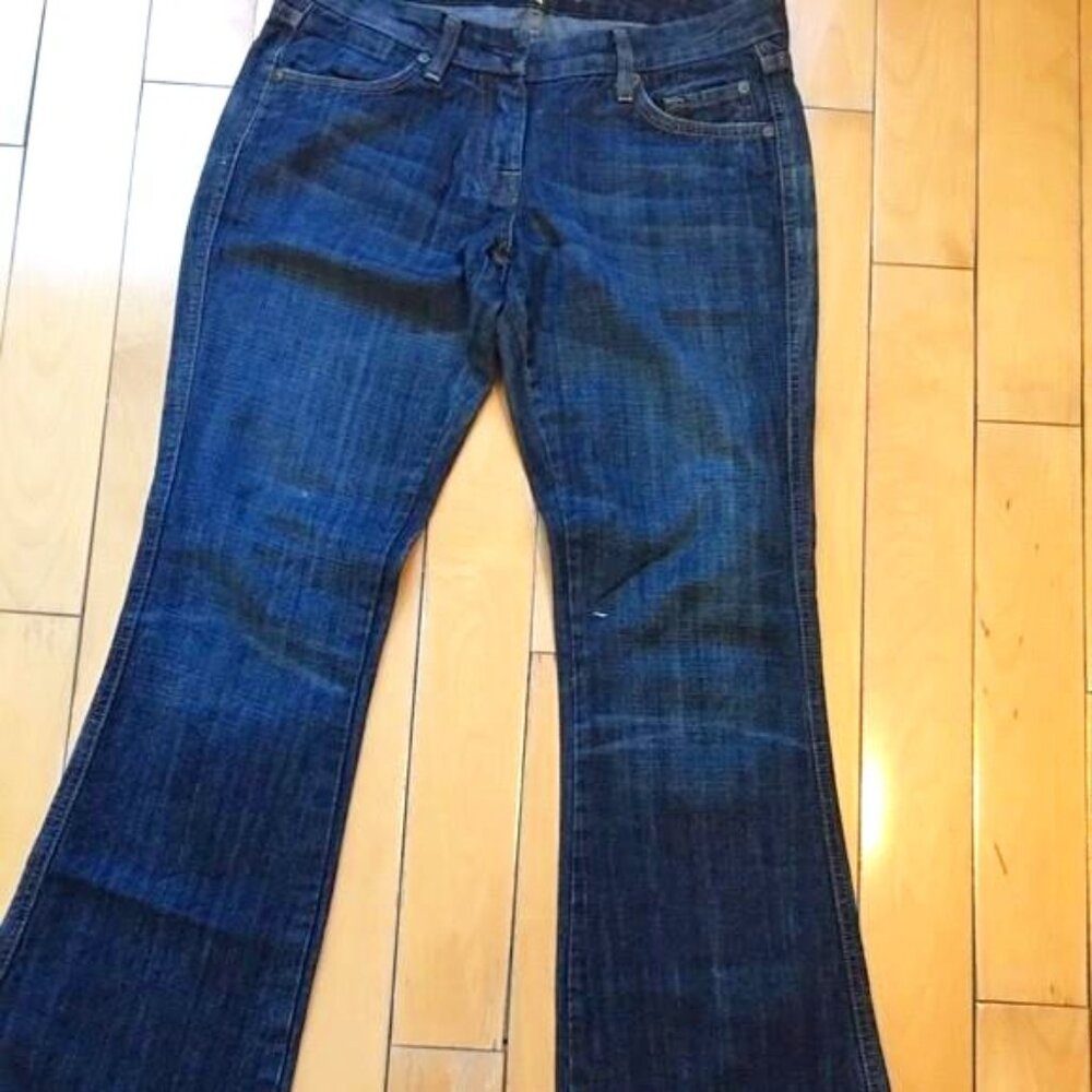 7 for all mankind